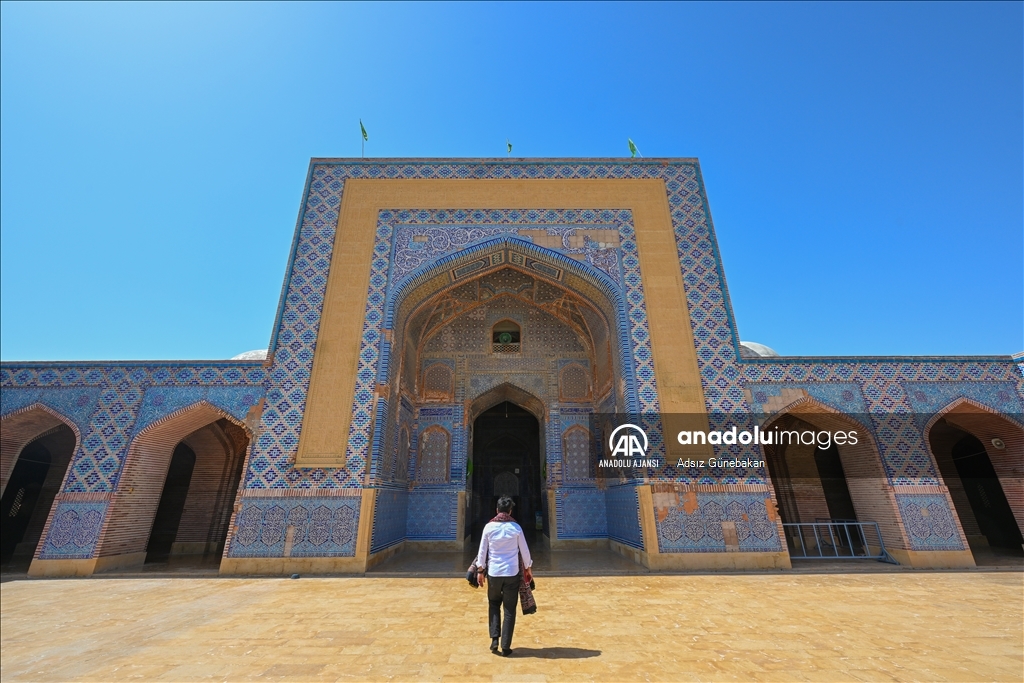 Pakistan'ın tarihi camileri ramazanda da ziyaretçilerini ağırlıyor