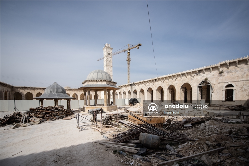 Halep’teki Emevi Ulu Camii’nde restorasyon çalışmaları sürüyor