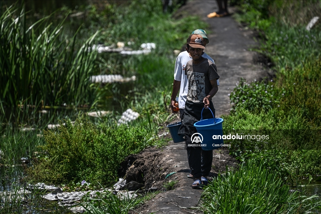 Ikopa Nehri'nin çamaşırcıları