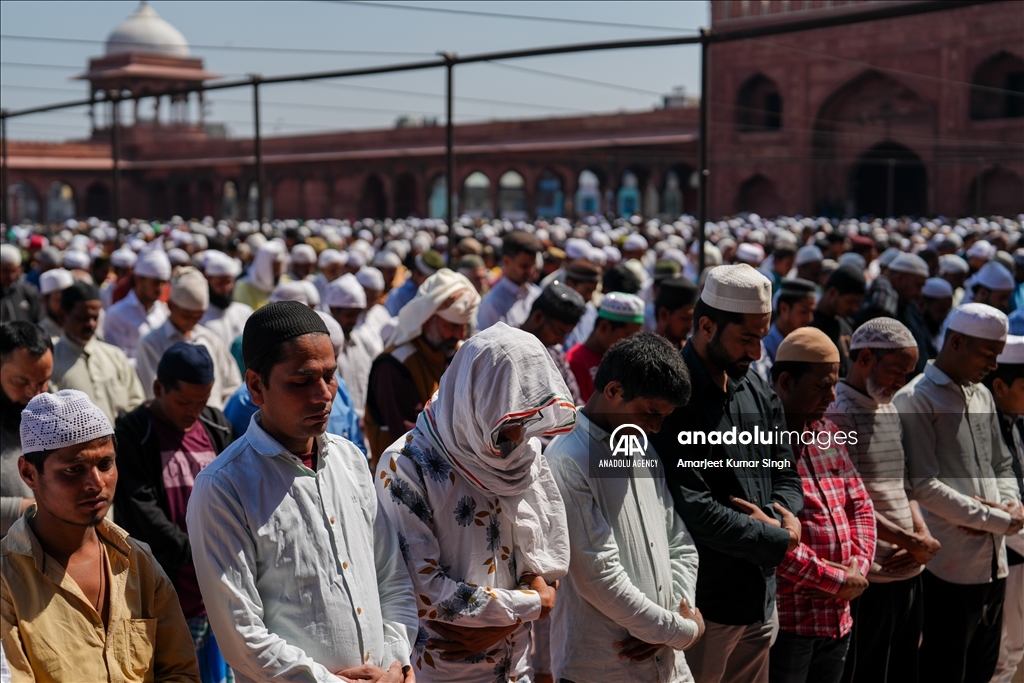 First Friday prayer of Ramadan in New Delhi, India