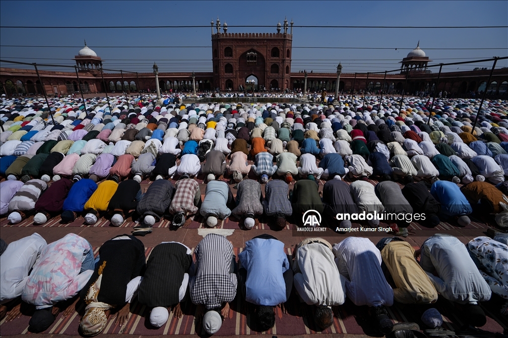 First Friday prayer of Ramadan in New Delhi, India