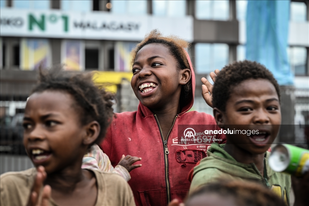 Madagaskar'ın başkenti Antananarivo'da günlük yaşam