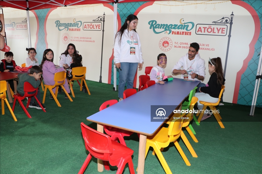 Kahramanmaraş'ta çocuklar için Ramazan Panayırı kuruldu
