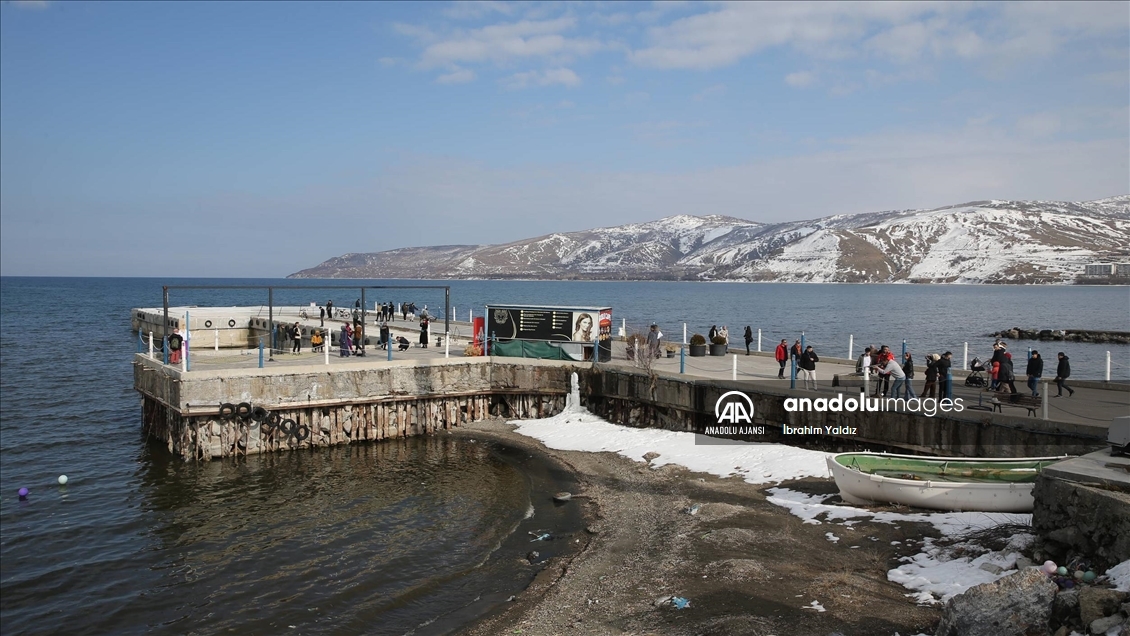 Muş'ta doğaseverler, tren yolculuğuyla bölgenin güzelliklerini keşfetti