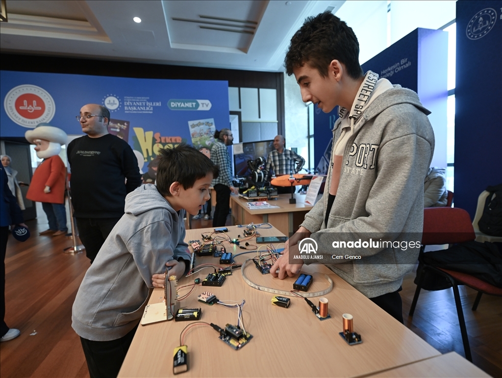 "Külliye'de Ramazan" etkinlikleri gençleri teknoloji ve eğlenceyle buluşturuyor
