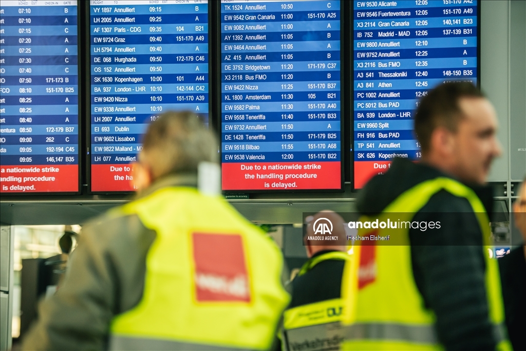 Germany airport strikes affect nearly half a million passengers