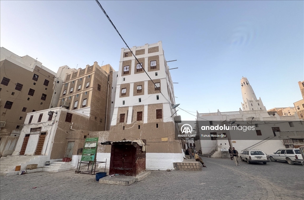 "Yemen'in 16. yüzyıldan kalma kerpiç gökdelenleri"