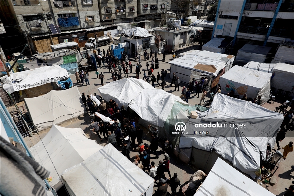 İsrail'in saldırısında hayatını kaybeden 3 Filistinli kardeşin cenaze töreni