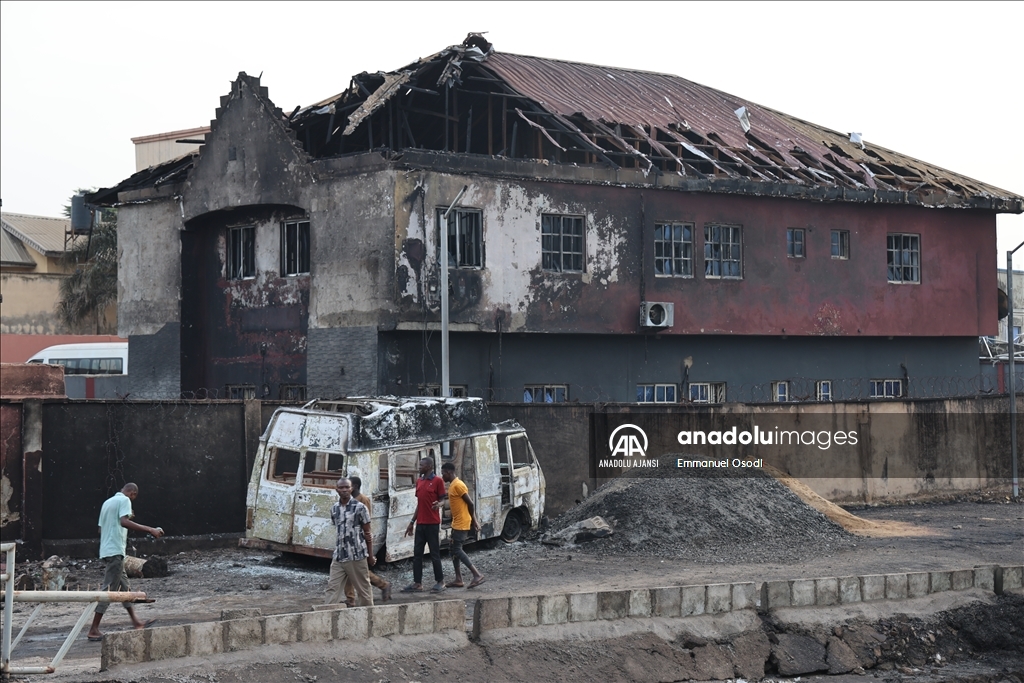 Nijerya'da gaz yüklü tankerin patlaması sonucu 2 kişi öldü