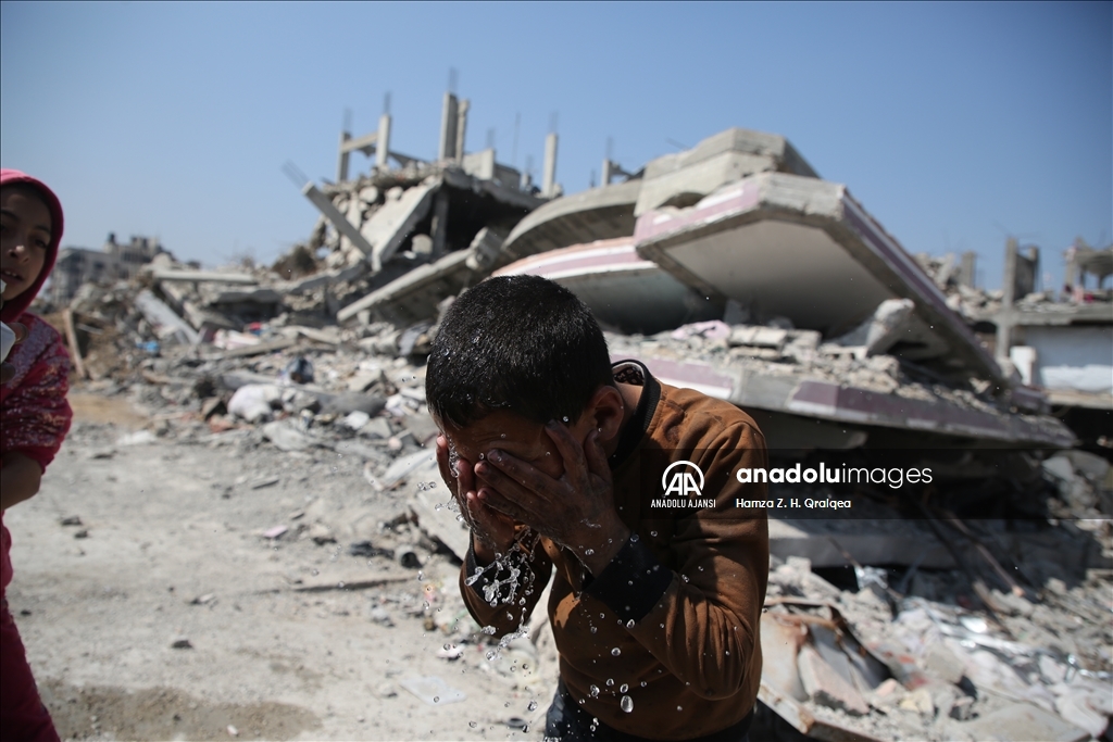 Gazze'deki su krizi devam ediyor