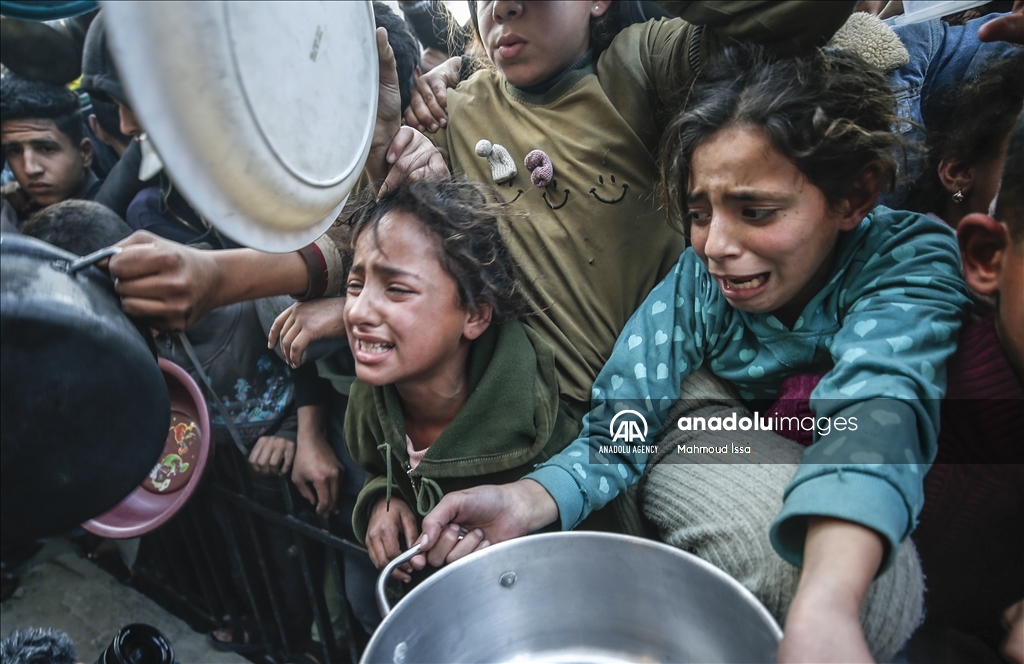 Food crisis in the Gaza Strip deepens day by day