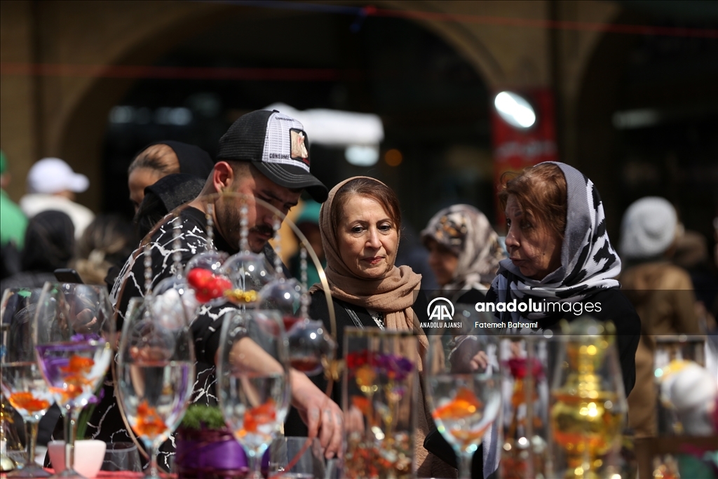İran'da yılbaşı olarak kutlanan Nevruz hazırlıkları