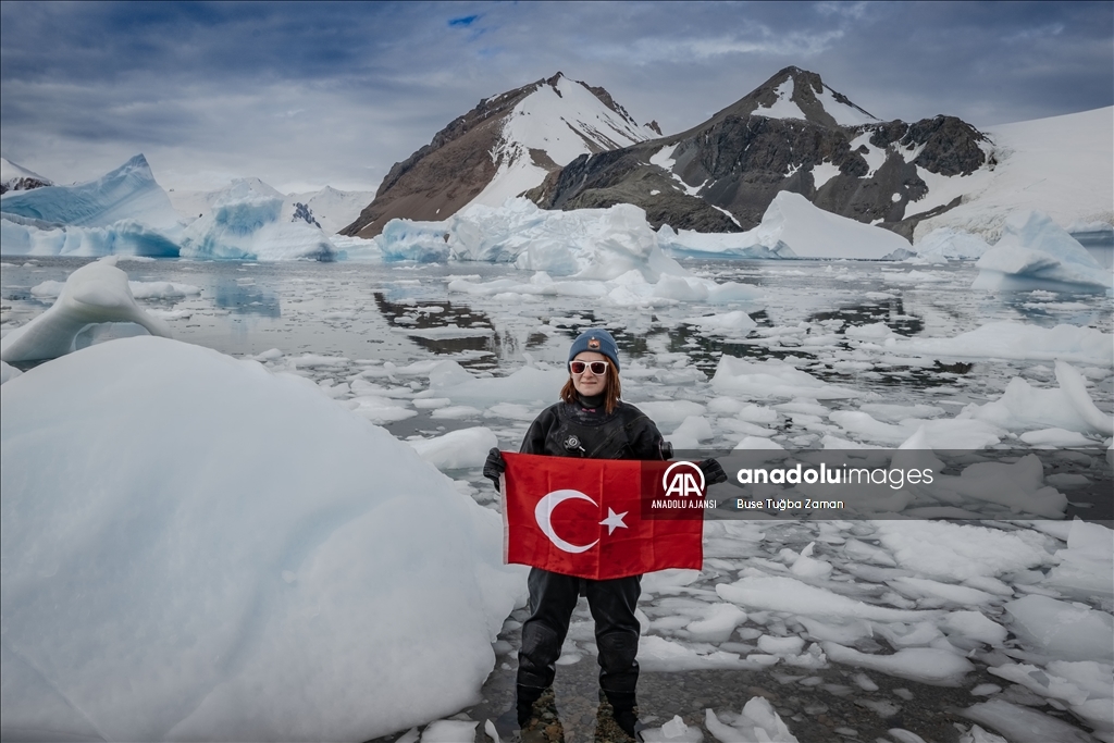 Türk bilim insanları dünyanın geleceği için çözümleri Antarktika'da aradı