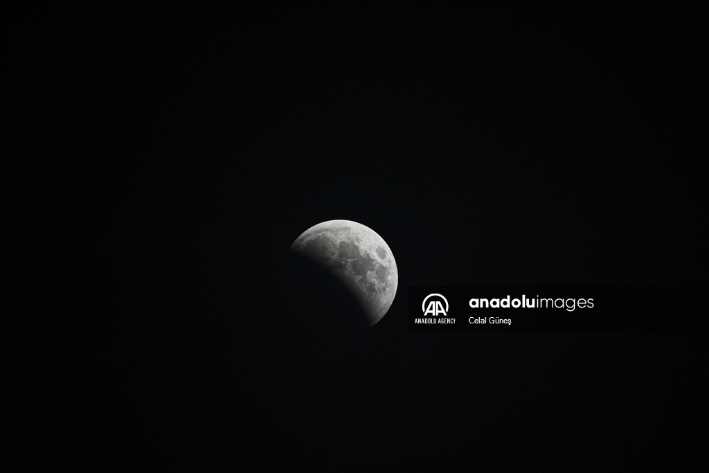 Lunar eclipse observed in Virginia