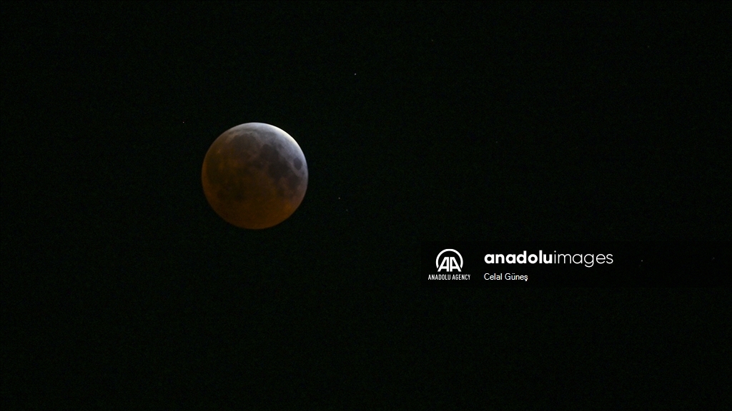 Lunar eclipse observed in Virginia