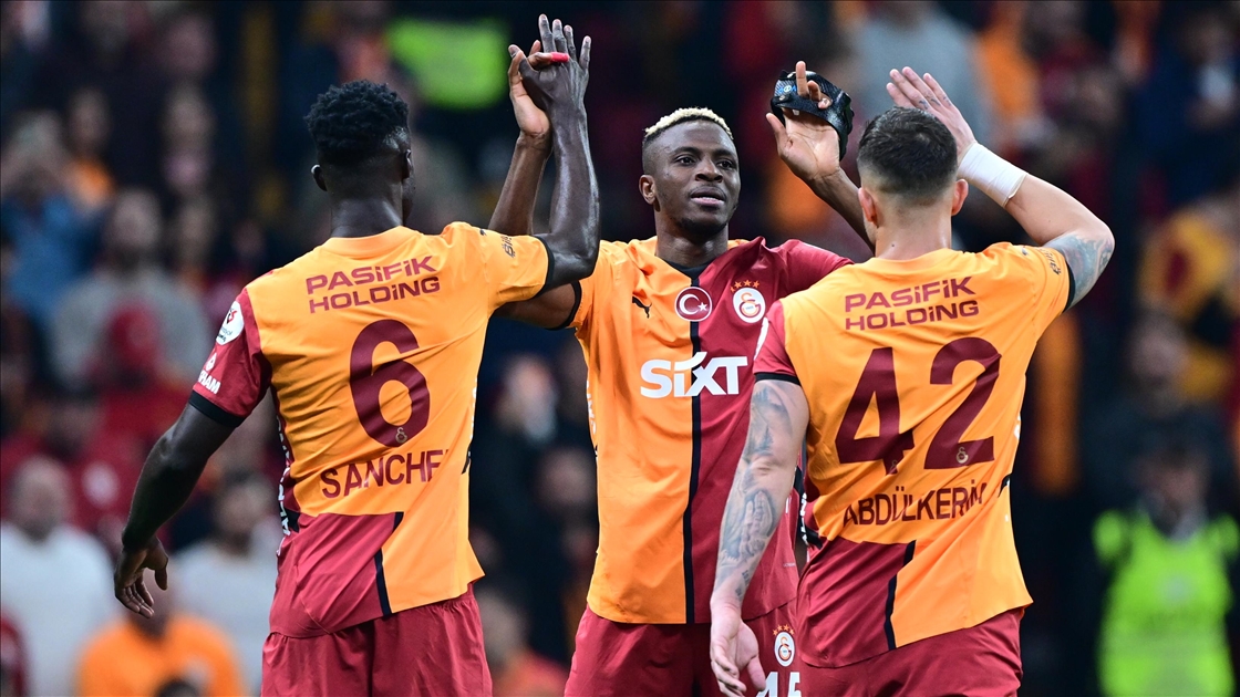 Galatasaray, Antalyaspor'u mağlup etti