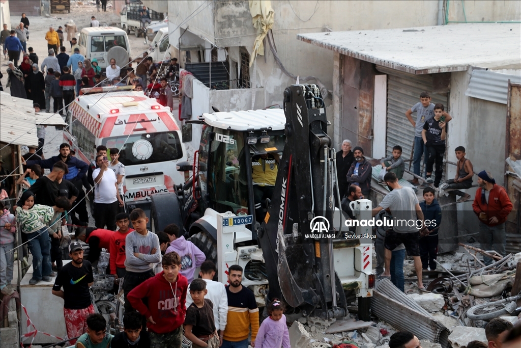 Suriye'nin Lazkiye ilinde meydana gelen patlamada 3 kişi öldü, 12 kişi yaralandı