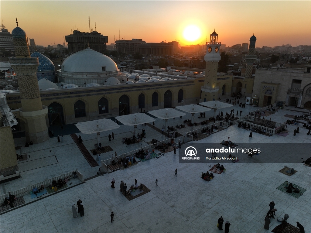 Irak'ta Abldulkadir Geylani Külliyesi'nde iftar