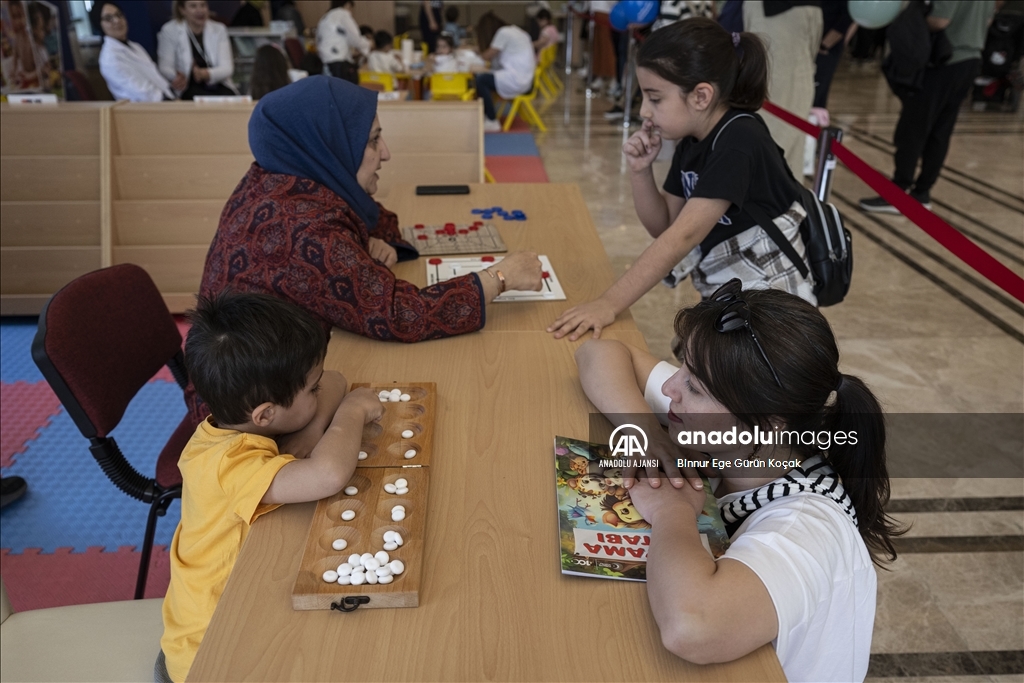 Bakan Göktaş, "Külliye'de Ramazan" etkinliklerine katıldı