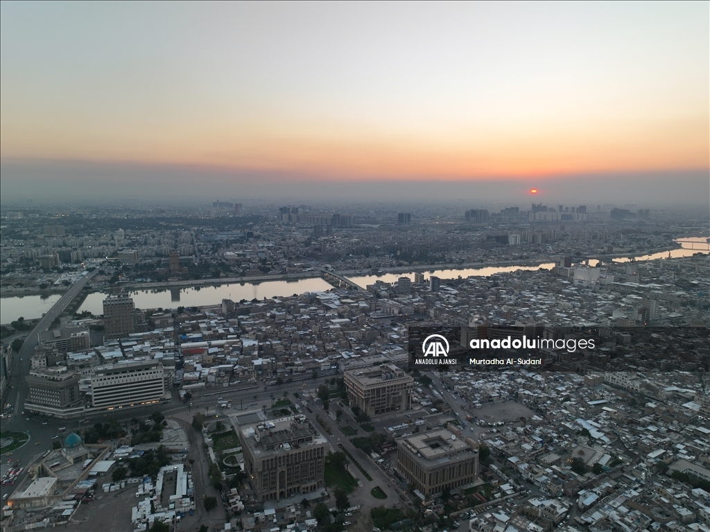 Irak'ta Abldulkadir Geylani Külliyesi'nde iftar