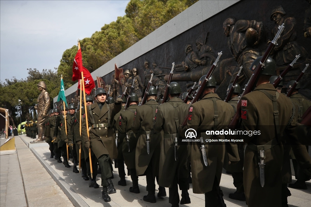 Gelibolu Yarımadası'nda Çanakkale Deniz Zaferi törenlerinin provası yapıldı