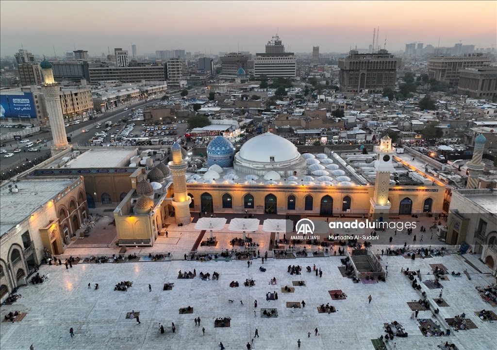 Irak'ta Abldulkadir Geylani Külliyesi'nde iftar