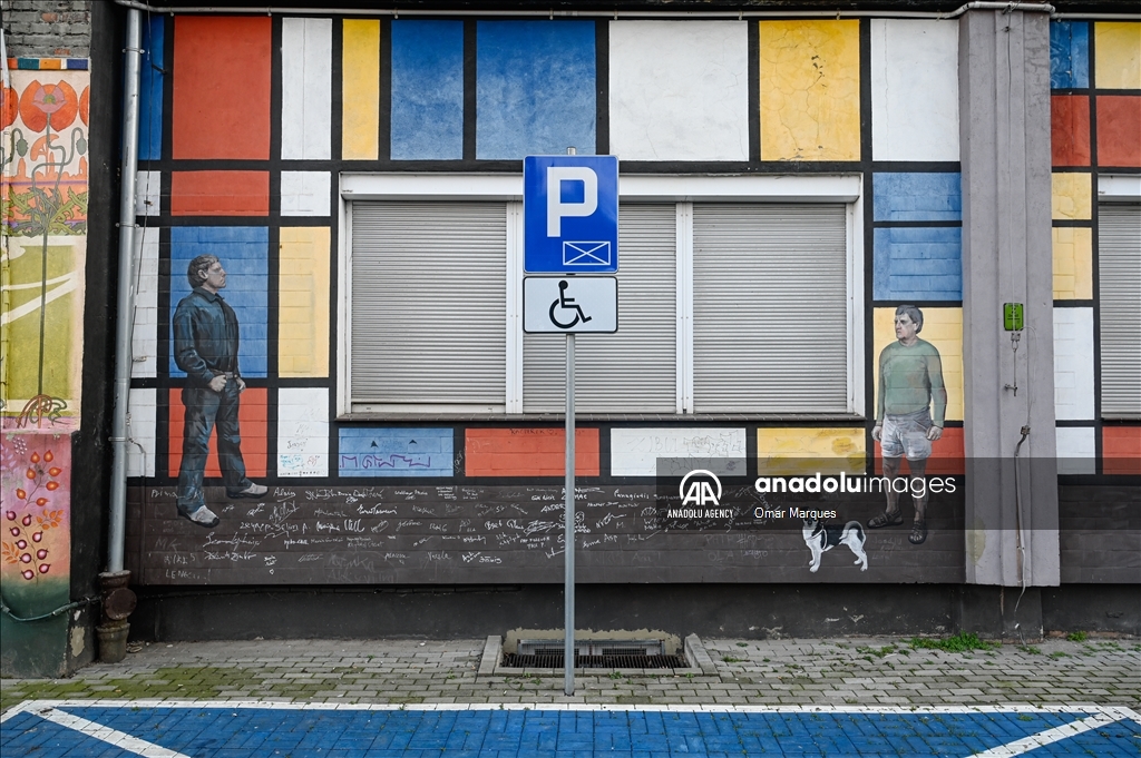 Unique and colorful courtyards of Wroclaw