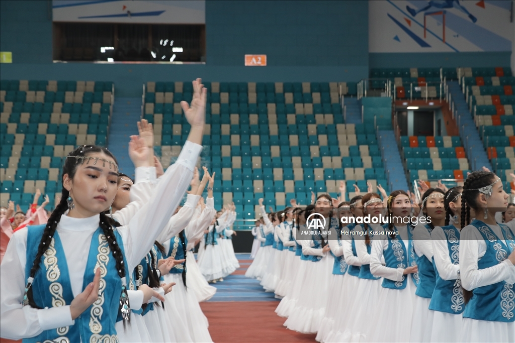 Kazakistan’da “Milli Kıyafet Günü” kutlandı