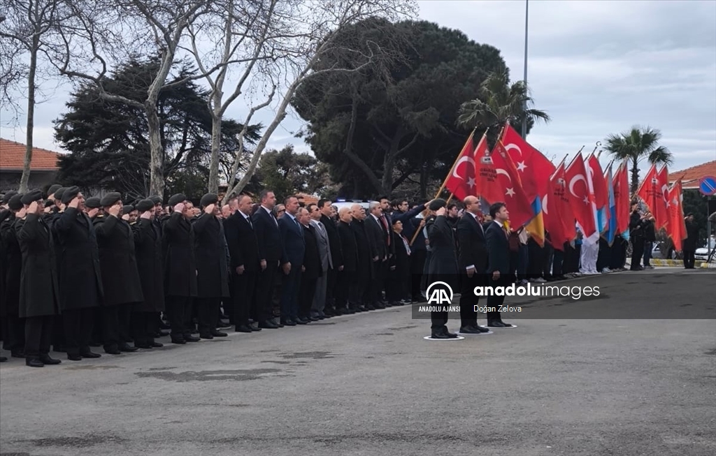 Gelibolu'da Şehitleri Anma Günü ve Çanakkale Deniz Zaferi'nin yıl dönümü için tören düzenlendi