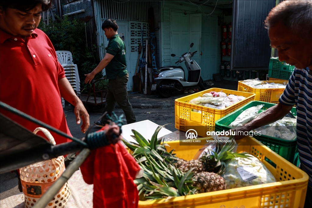 Bangkok’ta gıda kurtarma ve dağıtım hareketi