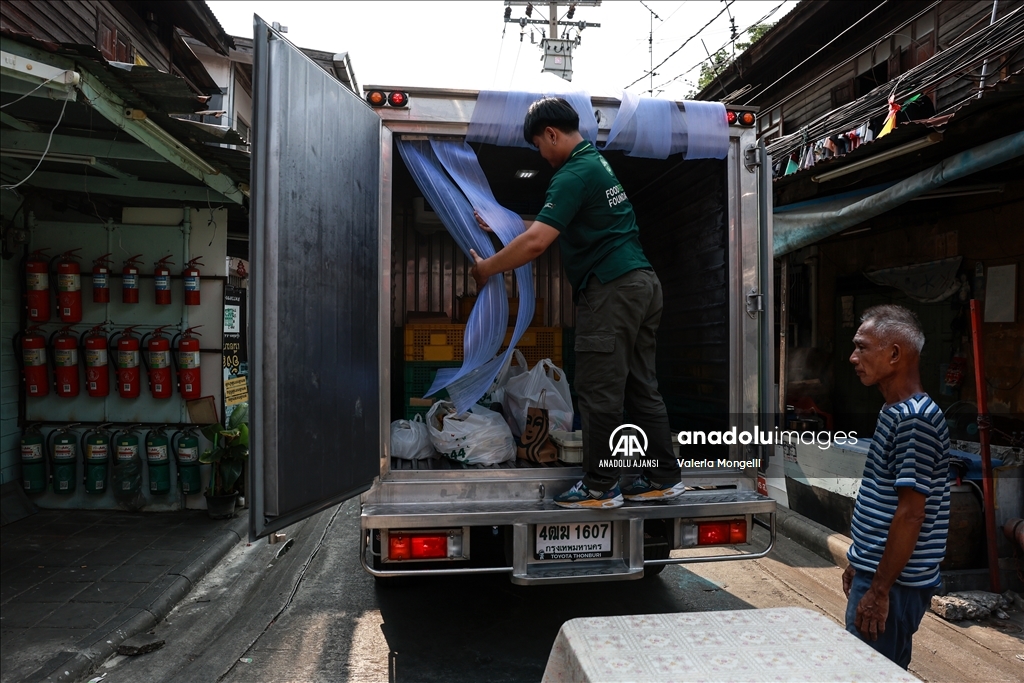 Bangkok’ta gıda kurtarma ve dağıtım hareketi