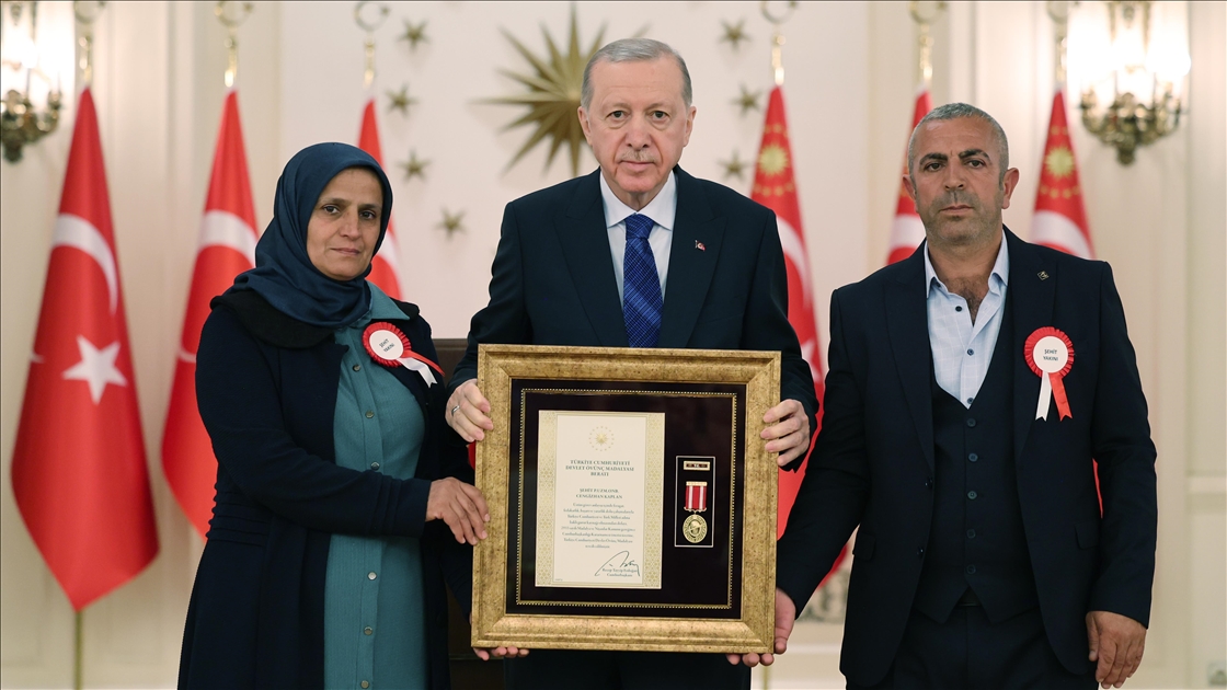 Cumhurbaşkanı Erdoğan Devlet Övünç Madalyası Tevcih Töreni'ne katıldı