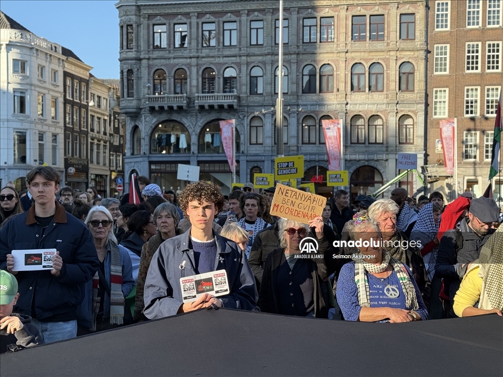 İsrail'in Gazze'de ateşkesi bozması, Amsterdam'da protesto edildi