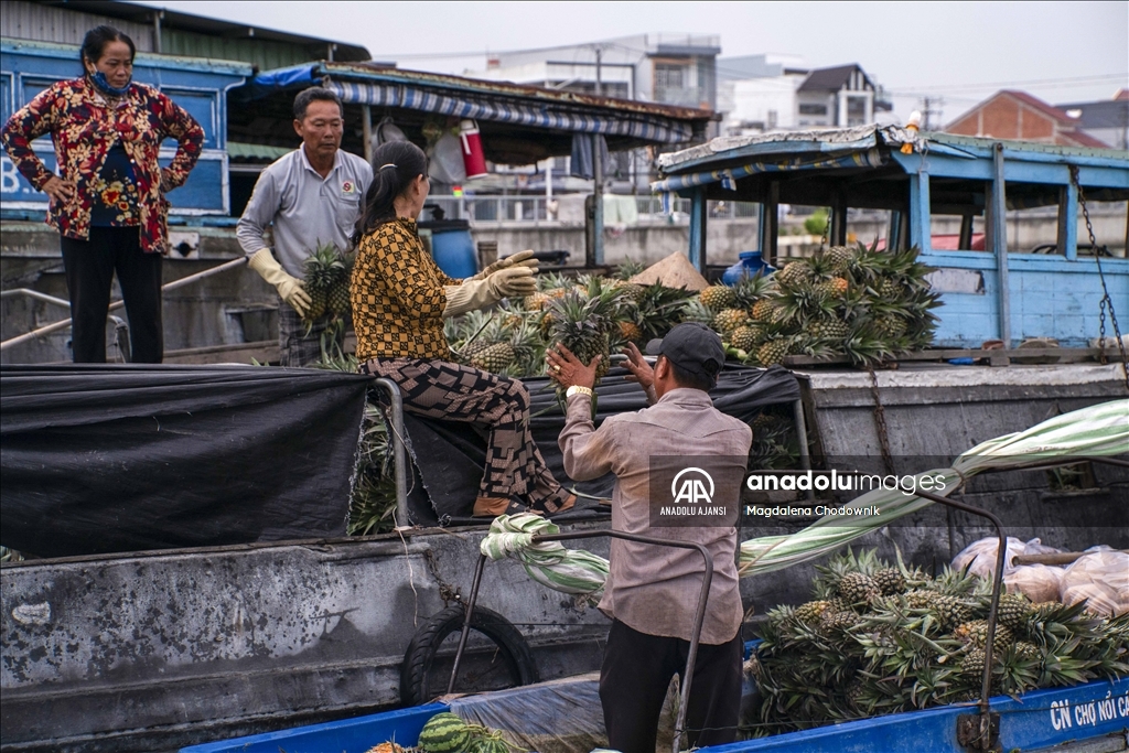 Vietnam'ın yüzen pazarları