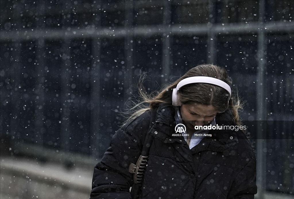 Ankara'da kar yağışı