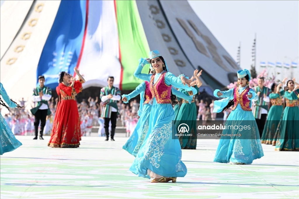 Özbekistan'da Nevruz Bayramı kutlanıyor