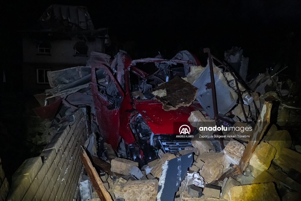 Rusya, Ukrayna'nın Zaporijya kentine hava saldırısı düzenledi