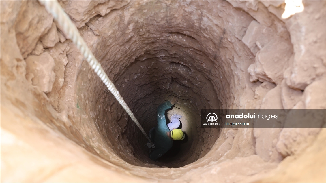 Humus ve Lazkiye'de gizlenmiş silah deposu bulundu