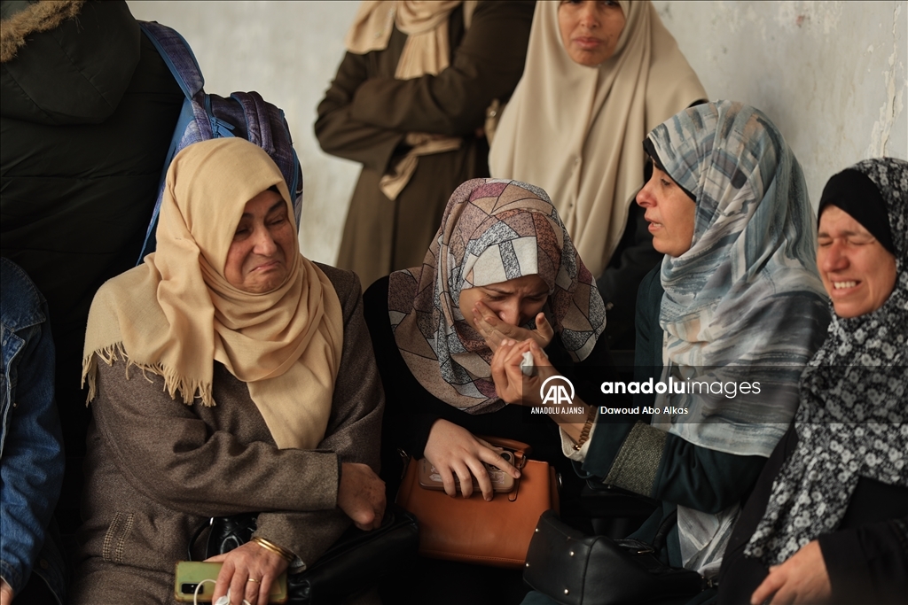 İsrail'in Gazze'ye düzenlediği saldırılarda çok sayıda kişi yaşamını yitirdi