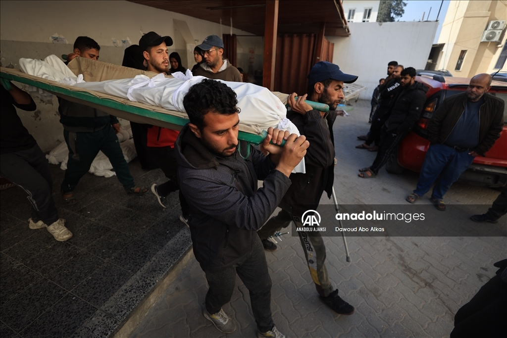 İsrail'in Gazze'ye düzenlediği saldırılarda çok sayıda kişi yaşamını yitirdi