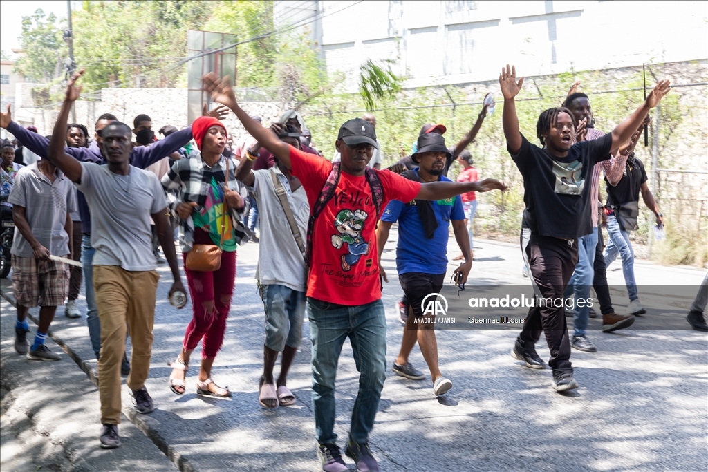 Haiti'de güvenlik krizi sebebiyle protestolar devam ediyor