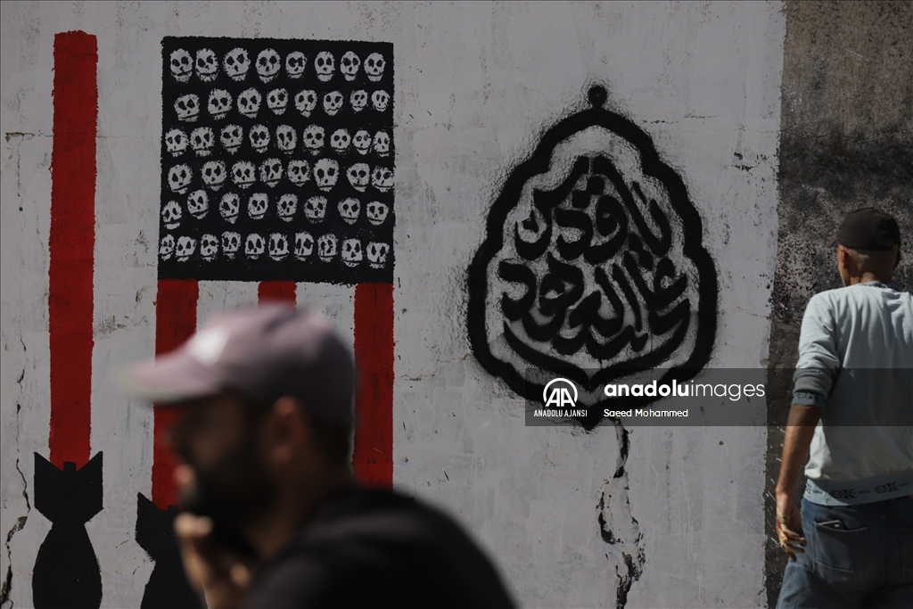 Gazze’de Filistin direnişi duvarlara yansıdı