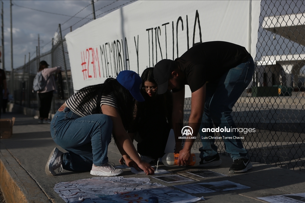 Ciudad Juarez göçmen istasyonu yangınında hayatını kaybedenler için Lergo'da anma töreni düzenlendi