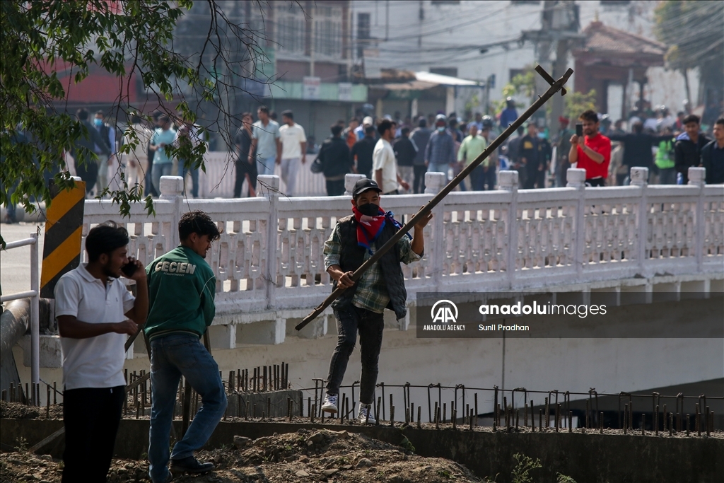 Pro-monarchy clash with police in Kathmandu