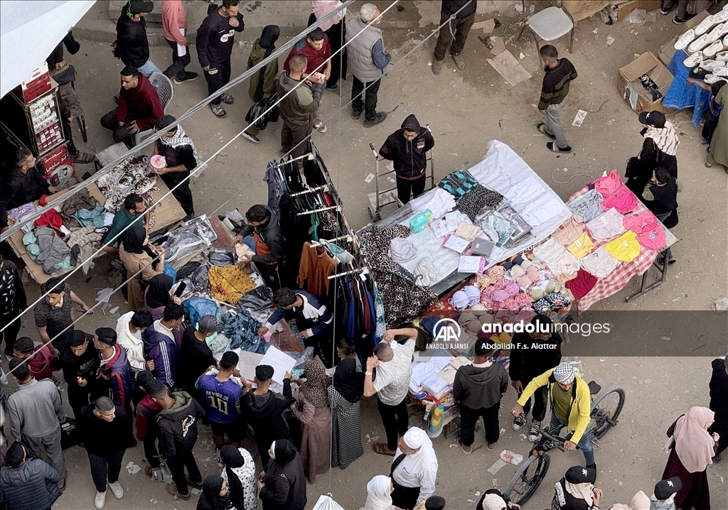 Gazze'de bayram alışverişi yoğunluğu