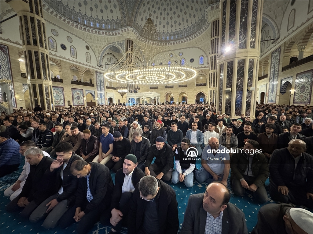Kahramanmaraş'ta Ramazan Bayramı namazı kılındı