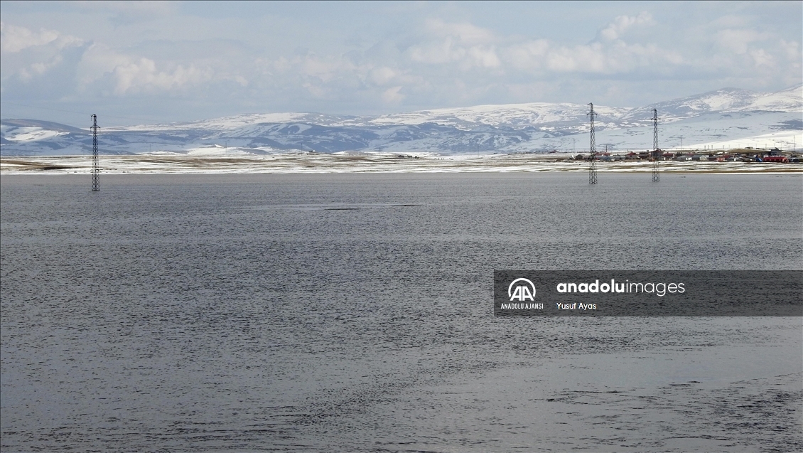 Ardahan'da karın erimesiyle Kura Nehri taştı