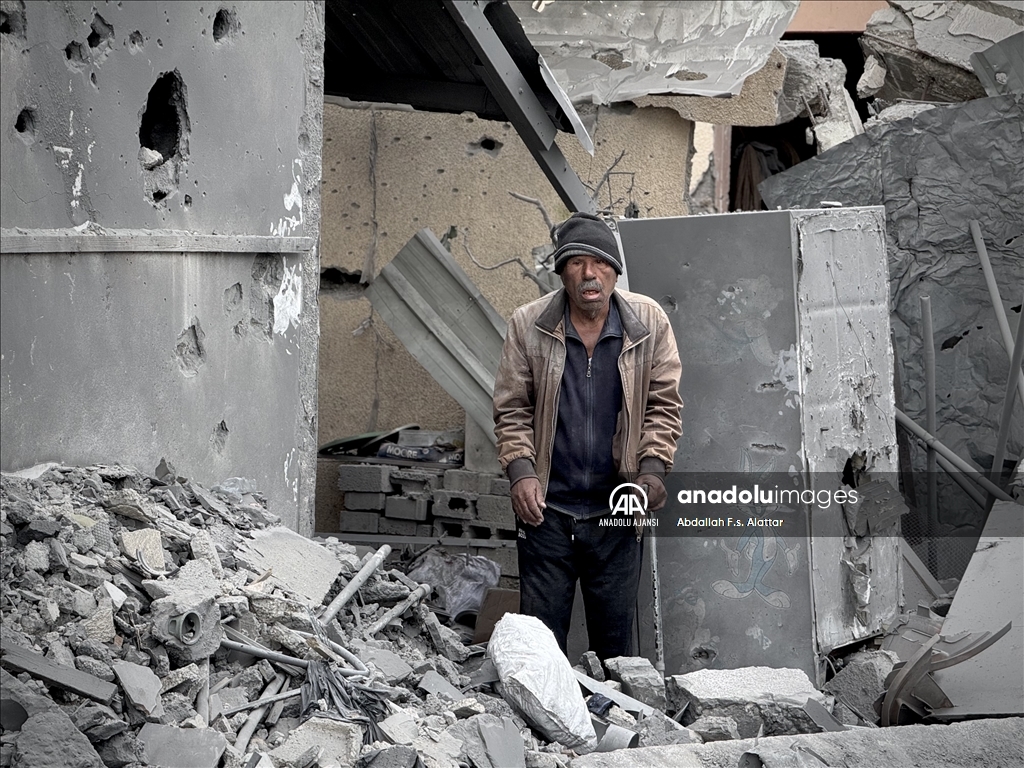 İsrail'in bayramın üçüncü gününde Gazze'ye yönelik saldırıları sürüyor