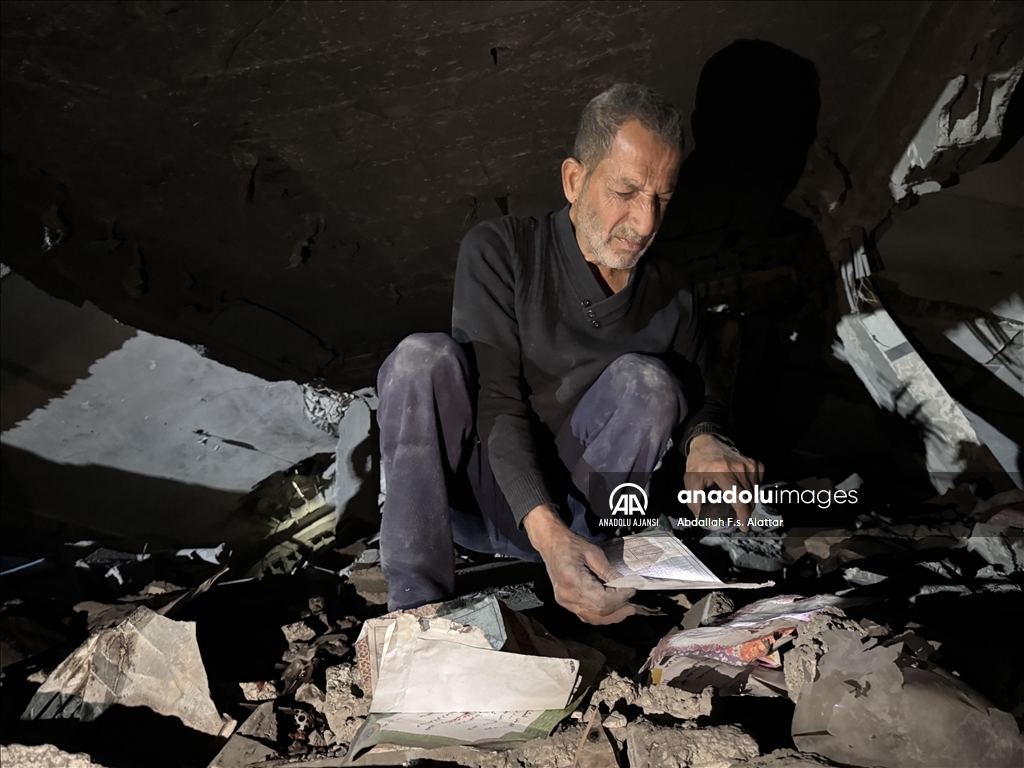 İsrail'in bayramın üçüncü gününde Gazze'ye yönelik saldırıları sürüyor