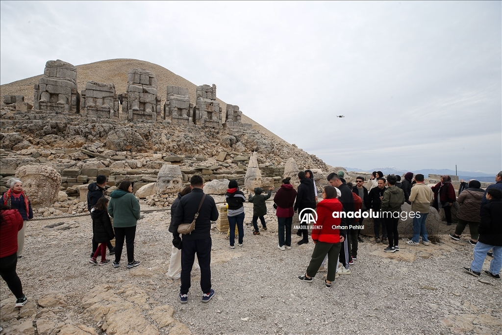 Di cejnê da 6 hezar kesî serdana Çiyayê Nemrûdê ya mîrata cîhanî kir